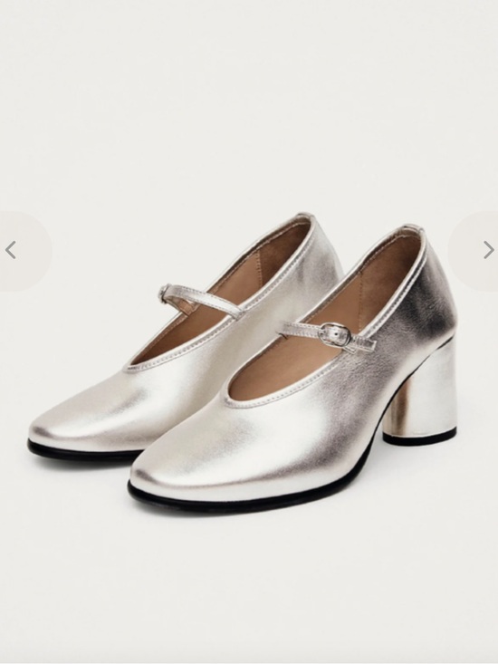 ALOHAS Shoes - ALOHAS Silver Metallic Mary Jane Block Heels